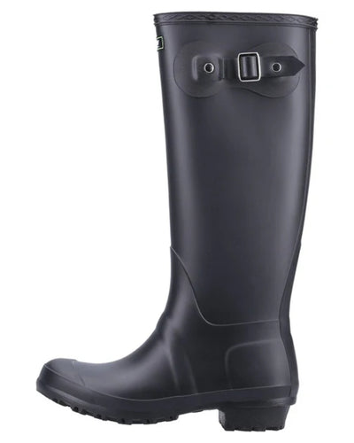 Black coloured Cotswold Sandringham Buckle Strap Wellingtons on white background #colour_black