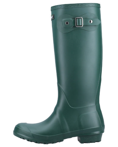 Green coloured Cotswold Sandringham Buckle Strap Wellingtons on white background #colour_green