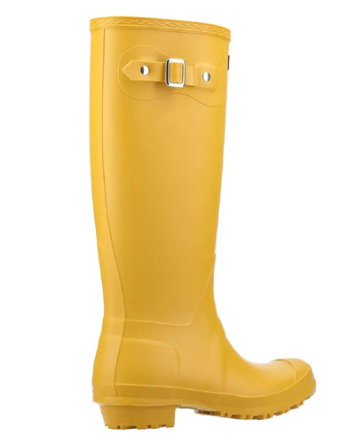 Mustard coloured Cotswold Sandringham Buckle Strap Wellingtons on white background #colour_mustard