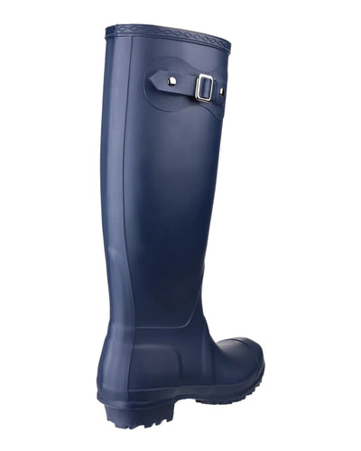 Navy coloured Cotswold Sandringham Buckle Strap Wellingtons on white background #colour_navy