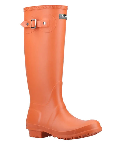 Pumpkin coloured Cotswold Sandringham Buckle Strap Wellingtons on white background #colour_pumpkin