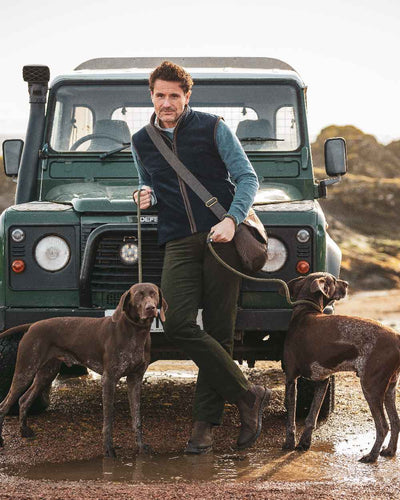 Midnight Navy coloured Hoggs of Fife Stenton Technical Fleece Gilet on car background #colour_midnight-navy