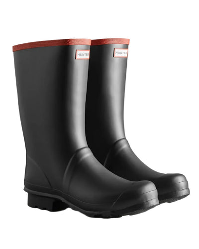 Black coloured Hunter Argyll Short Knee Wellington Boots on white background #colour_black