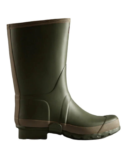 Dark Olive Clay coloured Hunter Mens Gardener Wellington Boots on white background #colour_dark-olive-clay