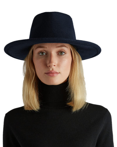 Dark Navy Coloured Tilley New Jasper Hat on white background #colour_dark-navy