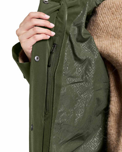 Deep Green coloured Didriksons Womens Parka on White background #colour_deep-green