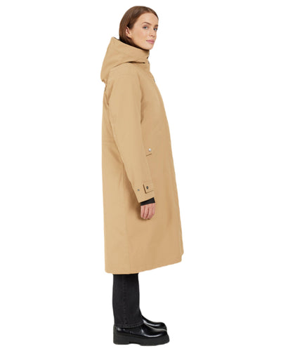 Wood Coloured Didriksons Womens Mia Long Parka 2 On A White Background #colour_wood